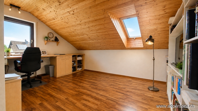 Zimmer1 DG Einfamilienhaus Neuenburg am Rhein