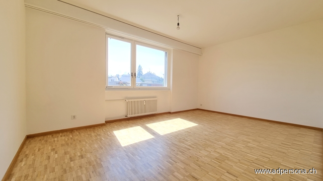 Schlafzimmer ca. 15qm Etagenwohnung Basel