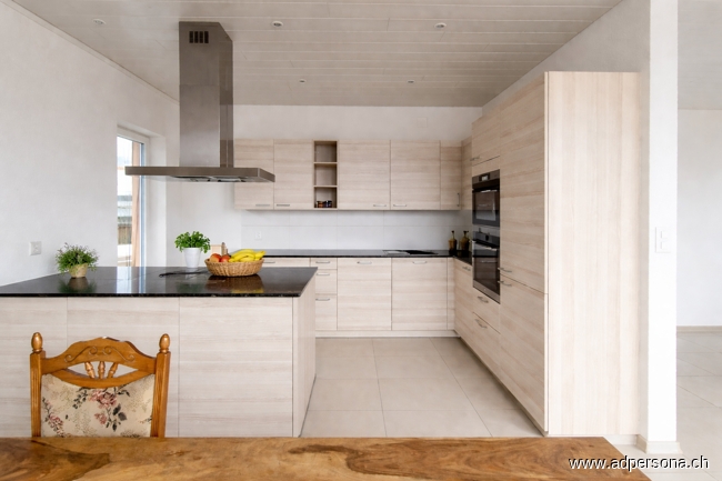 Haus 12 2. OG Wohnung K�che Wohn- / Gesch�ftshaus Niederdorf