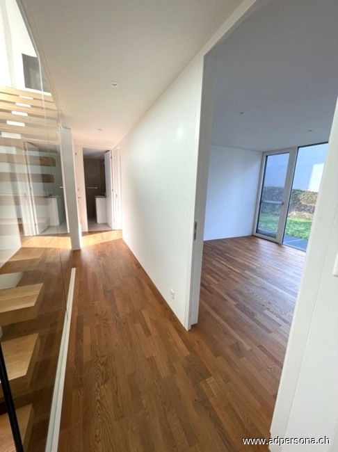 EG Zimmer und Gang Einfamilienhaus Ettingen