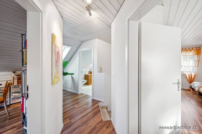 links das B�ro, rechts das Schlafzimmer Einfamilienhaus Duggingen