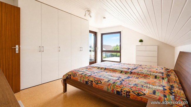 Zimmer 3 DG Einfamilienhaus Neuenburg am Rhein