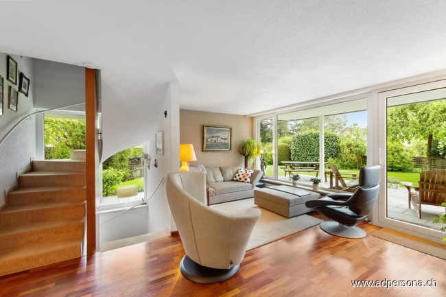 Wohnzimmer Doppelhaush�lfte Reinach (BL)