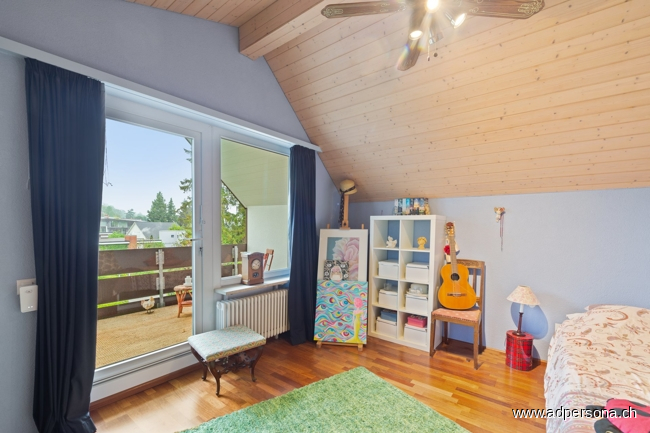 Zimmer im Dachgeschoss Doppelhaush�lfte Reinach (BL)