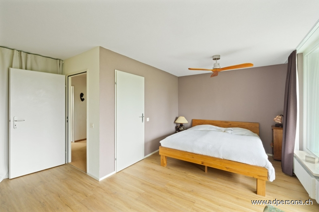 Schlafzimmer Ost im 1.OG Doppelhaush�lfte Reinach (BL)