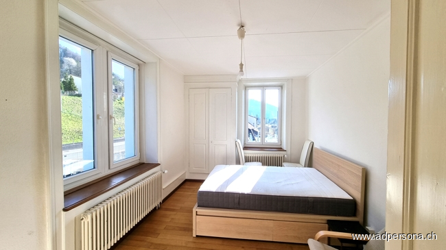 Zimmer 2, 1.OG Mehrfamilienhaus Schwaderloch